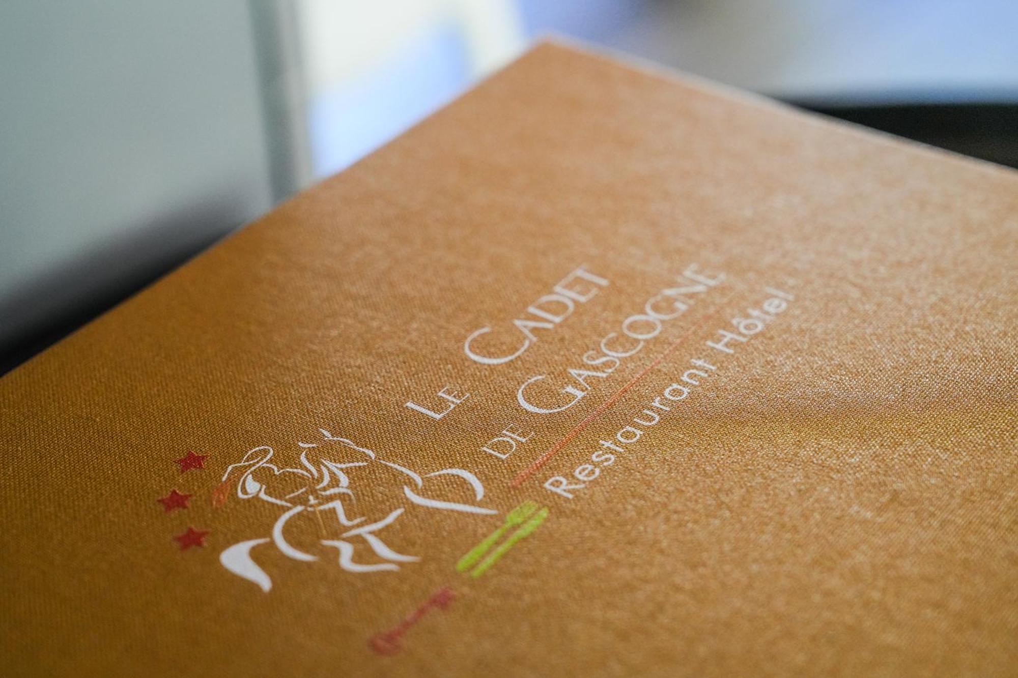 Logis Hotel & Restaurant Le Cadet De Gascogne Saint-Justin  Exterior photo